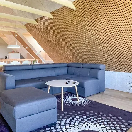 דירה Amazing In *